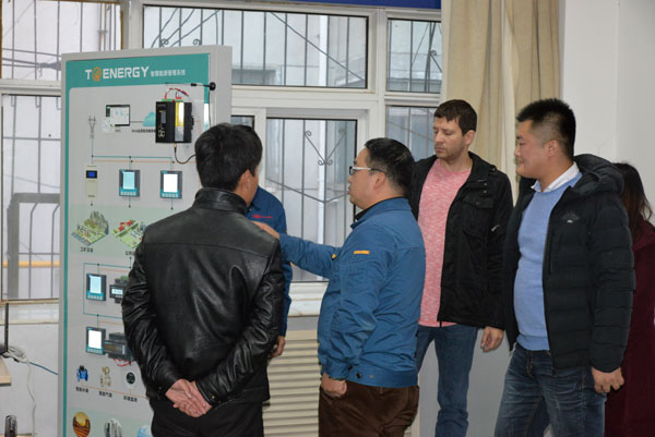 http://m.89320.cn/uploads/allimg/181130/1-1Q13014050V31.jpg